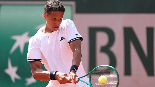 Gabriel Diallo Retires from French Open Opening Match Due to Injury